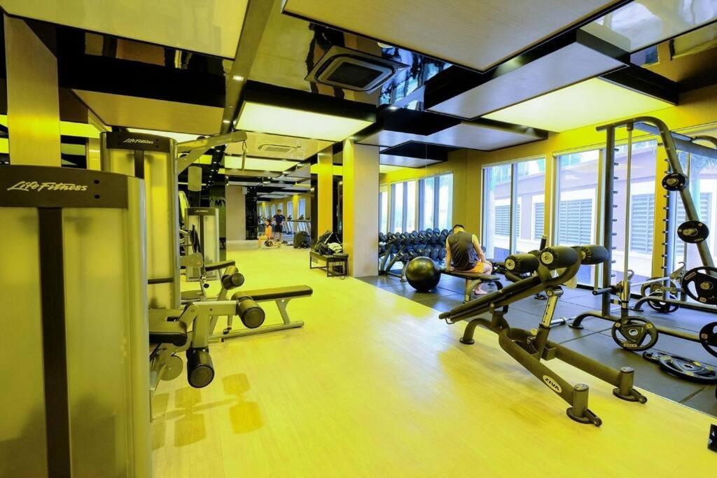 View, 1km To Center, Br & Sofa Bed, Free Gym Căn hộ *